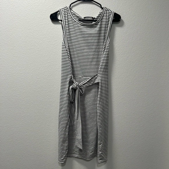 Dresses & Skirts - Striped dress